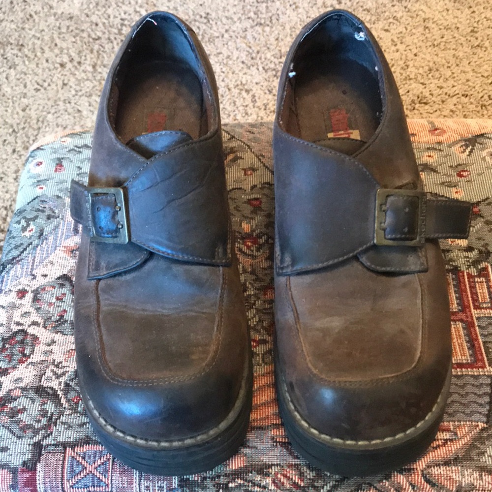 Sketchers shoes